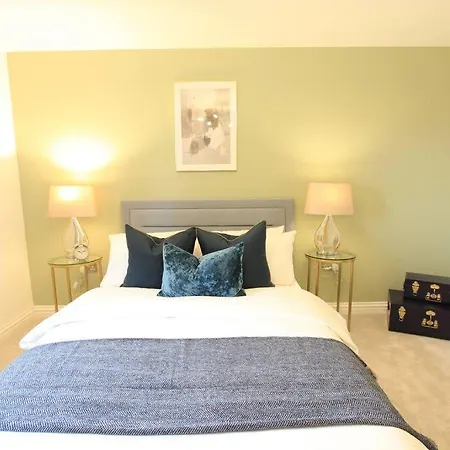Cabot Mews 2 Apartman